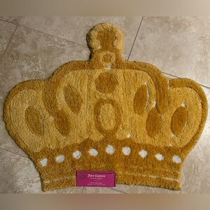 NWT Juicy Couture 🎀👑 Gold Crown Rug